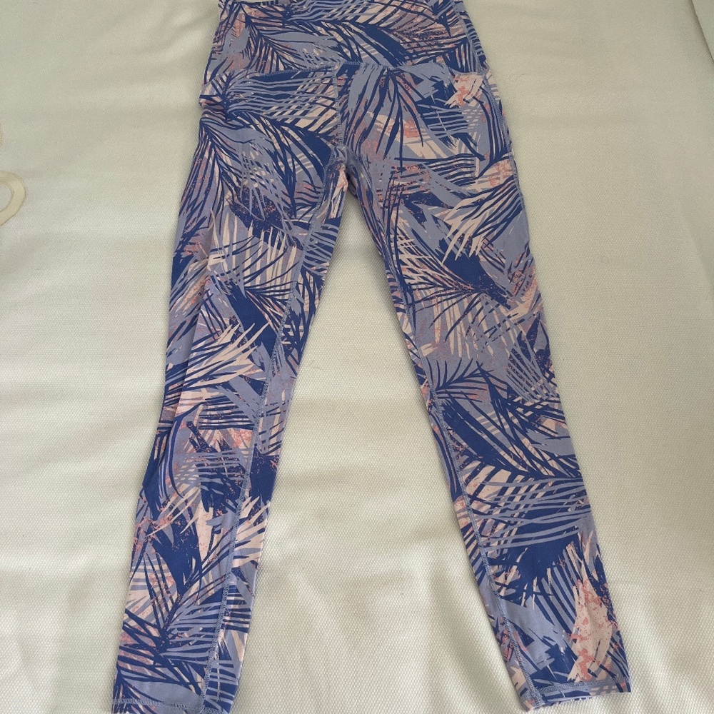 Ivivva by lululemon leggings